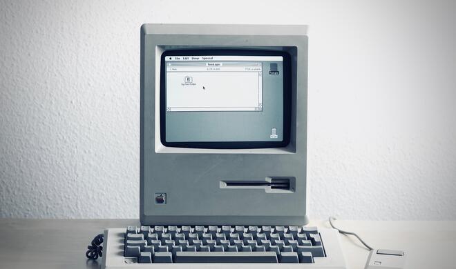 Alter Apple-Computer, an dem Steve Wozniak noch deutlich mehr Anteil hatte