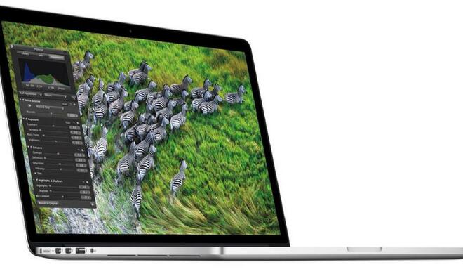 Apple-Pressebild vom ersten MacBook Pro mit Retina-Display