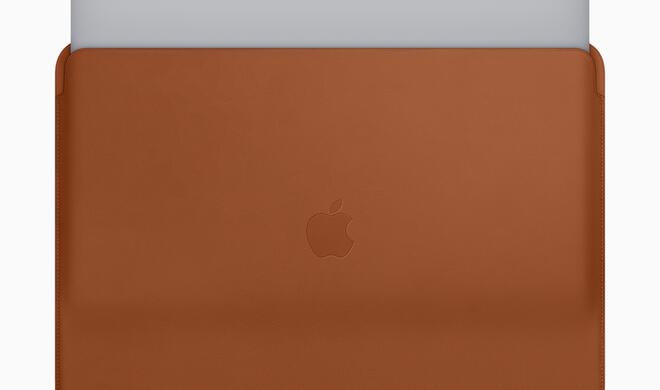 Lederhülle für das MacBook Pro in Sattelbraun