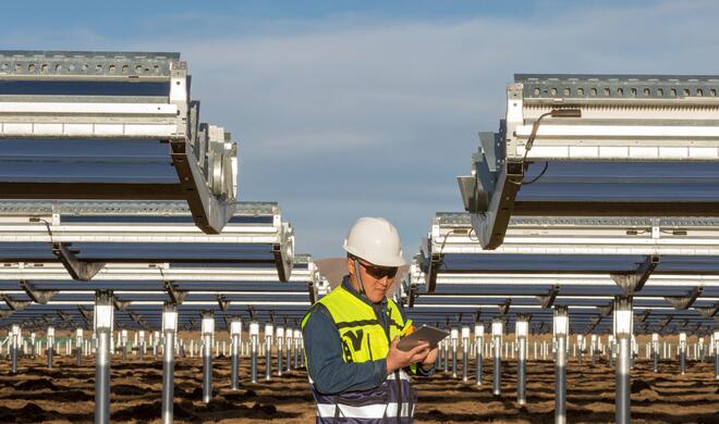 Eine Photovoltaikanlage in der Provinz Sichuan, China, trägt zum 100-Prozent sauberen Energieprofil von Apple bei.
