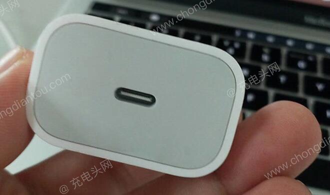 Mutmaßliches neues USB-C-Netzteil für iPhone 2018