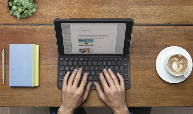 Logitech Slim Folio iPad Keyboard Case