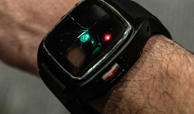 HopeBand zeigt Opiatmissbrauch an