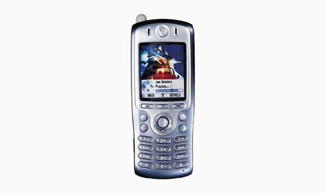 Motorola A820