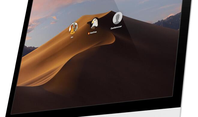 Bereits angemeldete Benutzer markiert macOS auf dem Anmeldebildschirm neben dem Namen.