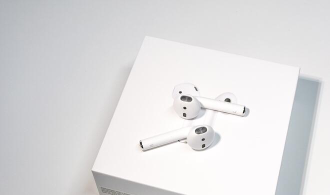 AirPods