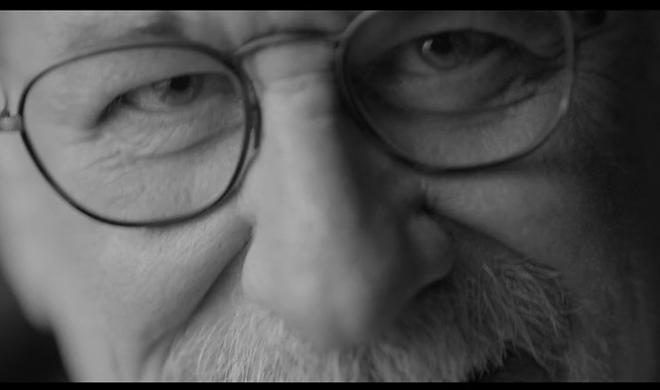 Steven Spielberg in Apples Schlepptau