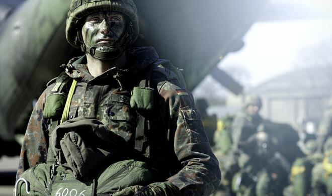 Bei der Übung EISREGEN des Fallschirmjägerbattalions 373.
