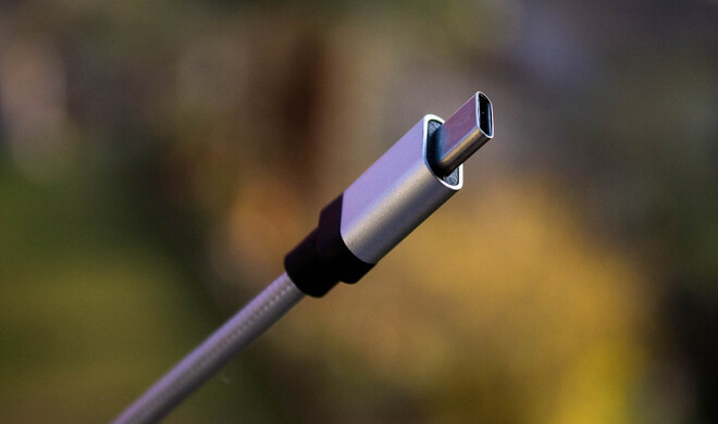 Es gibt USB 3.2 erster Generation mit 5 Gbit/s Durchsatz und 5 Ampere