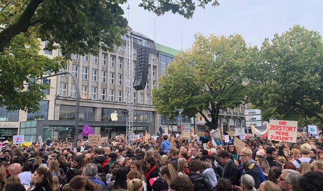Demonstration für bessere Klimapolitik https://twitter.com/NDRreporter/status/1174989989765103616http://bit.ly/2IgDUGo
