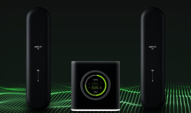 Ganz in Schwarz: Die „Amplifi Gamer's Edition“ fällt durch ihre für ein Mesh-System durchaus ungewöhnliche Farbgebung ins Auge.