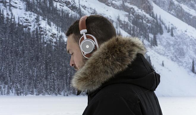 Master & Dynamic MW65