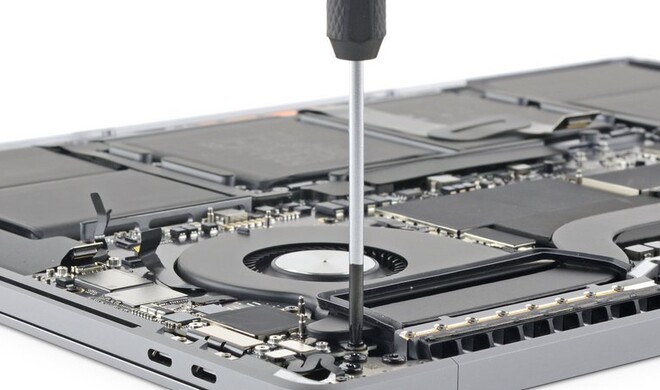 Zerlegtes MacBook Pro 16 Zoll