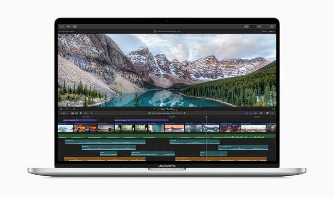 Das neue MacBook Pro ist vor allem Größer und glänzt mit einer neuen, hoffentlich nun wieder zuverlässigen Tastatur.