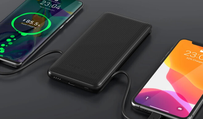 Der portable Akku wiegt 225 Gramm und hat die ungefähren Maße eines Smartphones.