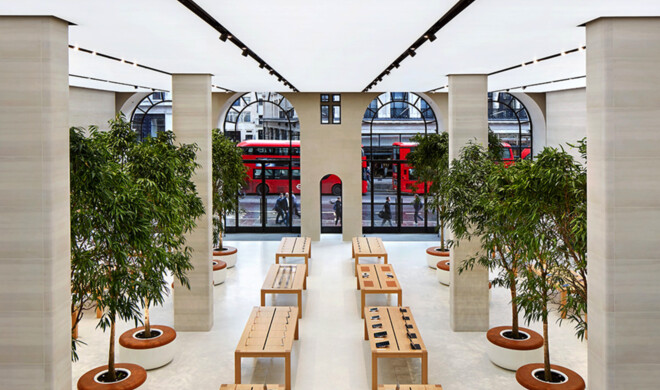Apple Store Regent Street London.