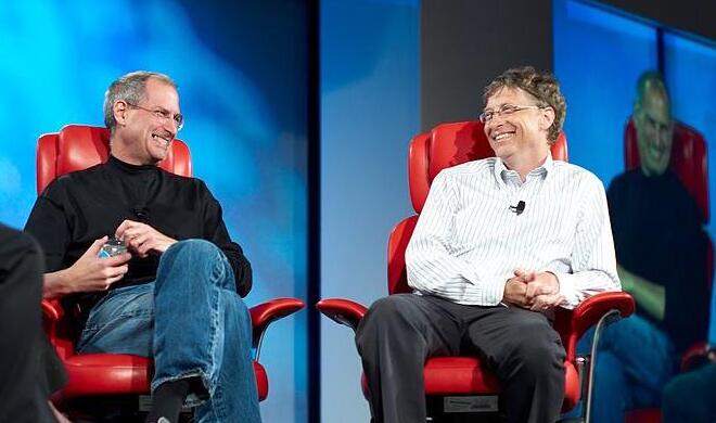 Steve Jobs und Bill Gates bei der AllThingsDigital-Konferenz. 