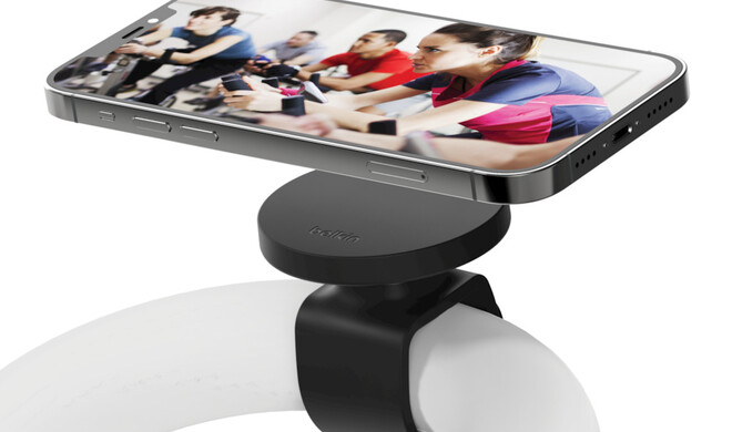 Der magnetische Fitness-Smartphone-Halter von Belkin kostet ebenfalls 35 Euro.