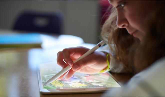 Ob Künstler, Grafiker oder Schreiber. Der Apple Pencil unterstützt dich in vielerlei Hinsicht.