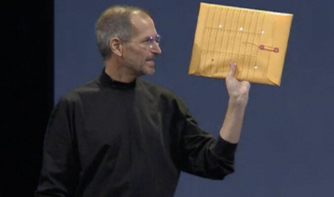 Steve Jobs stellt das MacBook Air vor