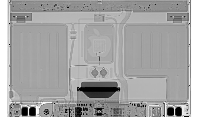 24&quot; iMac unter dem Röntgengerät