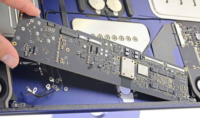 24&quot; iMac: Das Logic Board