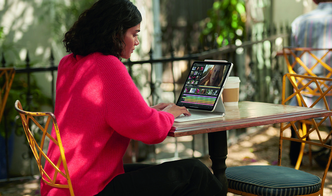 So stellt Apple sich das vor: Das iPad Pro als idealer Unterwegs-Computer.