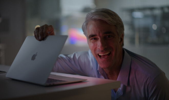 Craig Federighi hat gut lachen, da das MacBook Air ab macOS Monterey länger durchhält