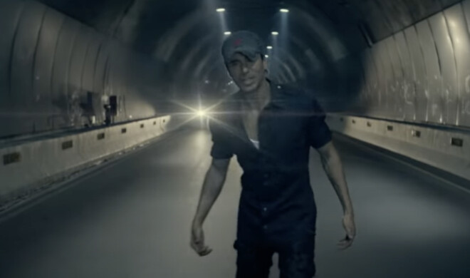 Platz 23: Enrique Iglesias – Bailando