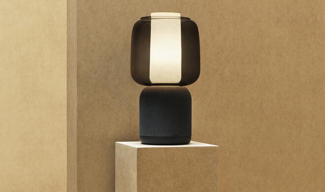 Symfonsik Tischleuchte mit WiFi-Speaker.