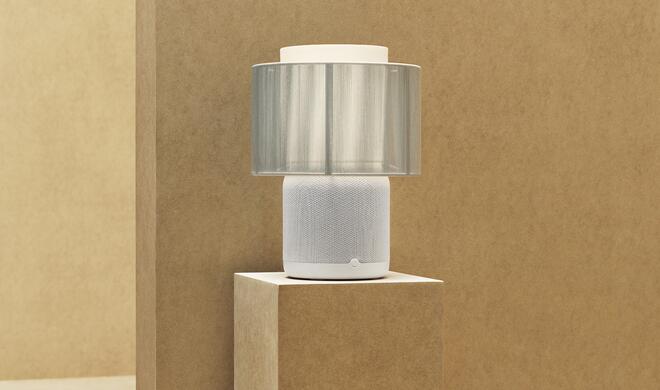 Symfonsik Tischleuchte mit WiFi-Speaker.