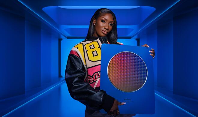 Aya Nakamura ist Frankreichs Artist of the Year