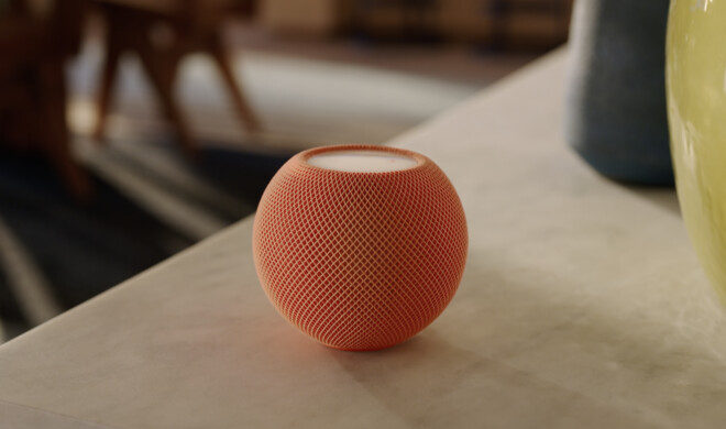 HomePod mini in Orange