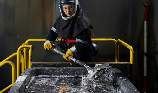 Die Green Bonds von Apple haben zu einem Durchbruch bei der Herstellung von Aluminium beigetragen, da bei der Herstellung Sauerstoff anstelle von Treibhausgasen entsteht.