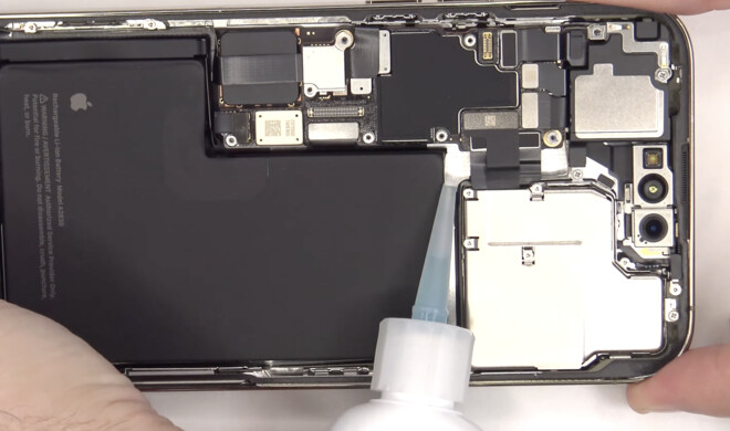 Die Batterie nimmt den größten Platz ein