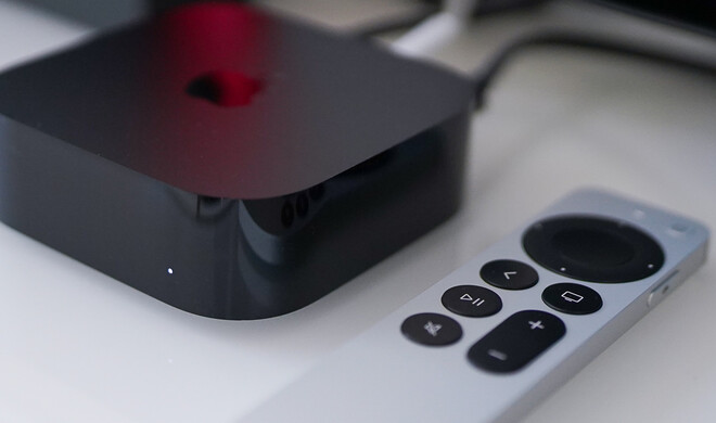 Blackbox: Das Apple TV 4K segelt unauffällig im Meer der Wohnzimmer-Elektronik.
