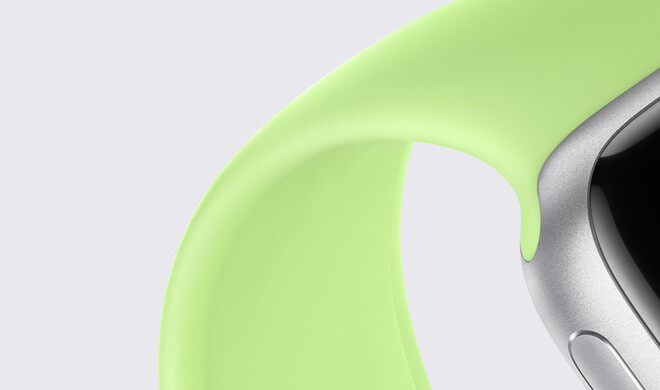 ... als auch Sport Loop Bänder an.