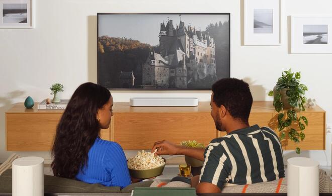 Sonos Era 100 lässt sich auch in bestehende Systeme integrieren