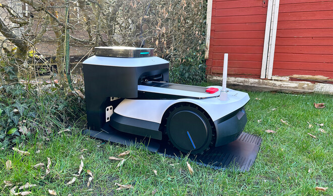 Der Goat G1 von Ecovacs wirkt elegant und edel. Attribute, die wir nicht unbedingt bei einem Mähroboter zusprechen würden.