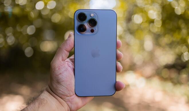 Auch die Rückseite deines iPhone lässt sich als Steuerelement verwenden