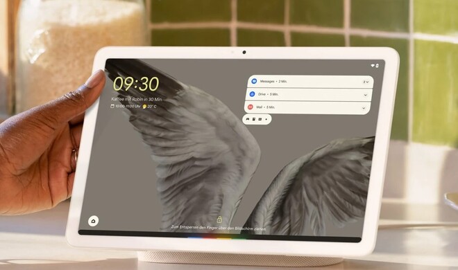 Google Pixel Tablet angedockt