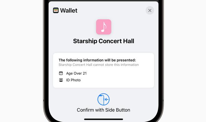 Damit Benutzer:innen einem freigeschalteten Unternehmen ihren Ausweis in Wallet einfach und sicher vorzeigen können, halten sie ihr iPhone oder ihre Apple Watch an das iPhone des Unternehmens.