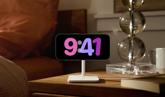 iPhone im Nightstand-Modus unter iOS 17