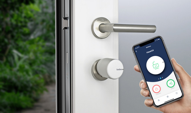Haustür per App oder HomeKit offnen? Mit dem Tedee Pro kein Problem.