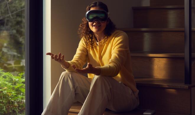 Apple Vision Pro bei der Videotelefonie mit FaceTime