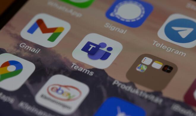 Apps können ab iOS 17.5 (in der EU) auch von der Webseite des Entwicklers bezogen werden.