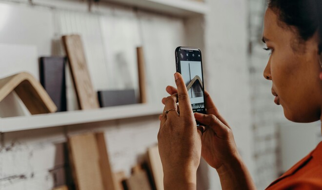 Mit dem iPhone kannst du jeden wichtigen und schönen Moment einfach festhalten.