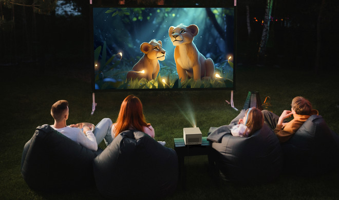 XGIMI Horizon Ultra: Kino schauen im Freien