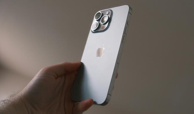 Laut Ken Segall sollte das iPhone umbenannt werden – das „i“ ist bedeutungslos.