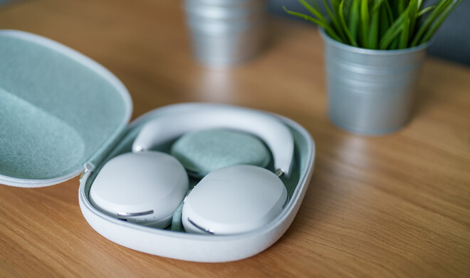 Elegantes Design: Der Sonos Ace kombiniert Stil mit hohem Tragekomfort.